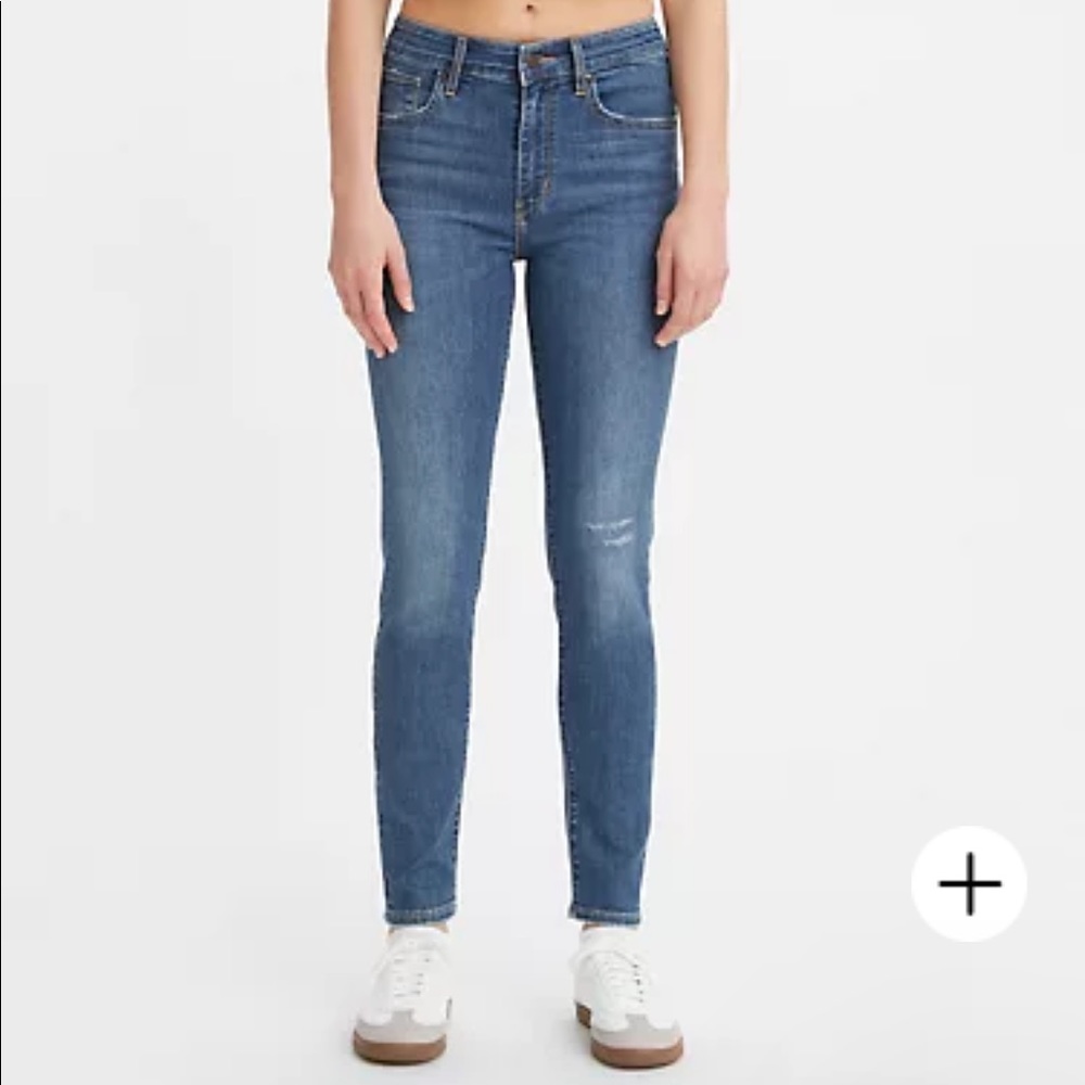 NWT Levi’s 721 High Rise Skinny Jeans